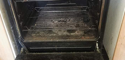 Dirty oven cleaned in Essex